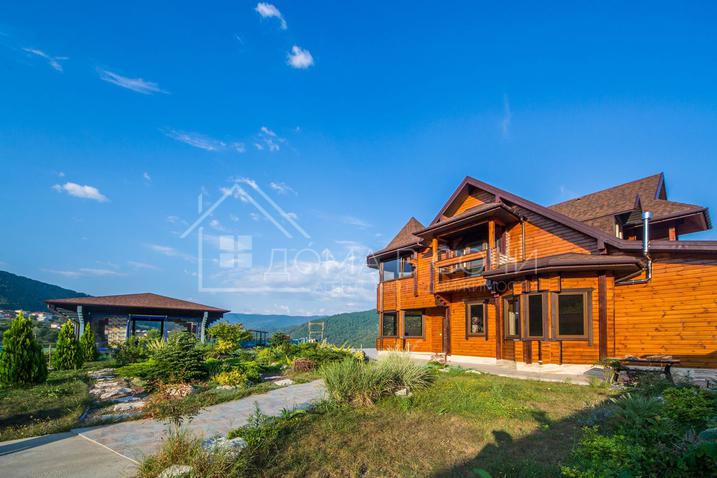 Коттедж с переливным бассейном в Сочи №3