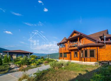 Коттедж с переливным бассейном в Сочи №3