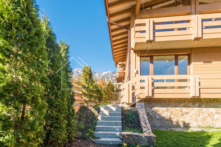 Новый коттедж на ул. Ачишховской №5