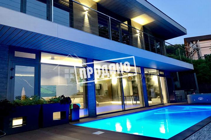 Дом у моря №1