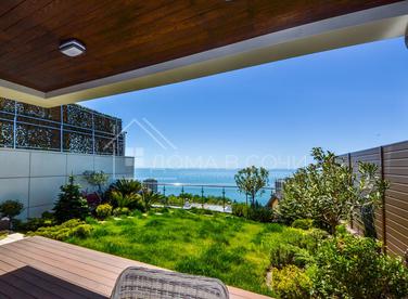 Дом сблокированного типа в стиле хайтек №3