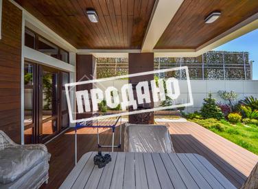 Дом сблокированного типа в стиле хайтек №4