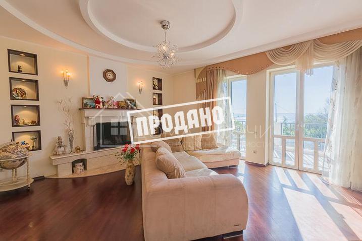 Коттедж на Есауленко №9