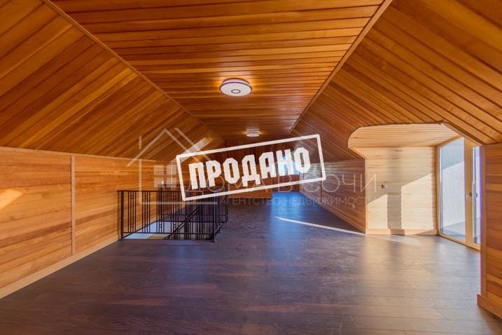 Белоснежный коттедж с видом на море №11