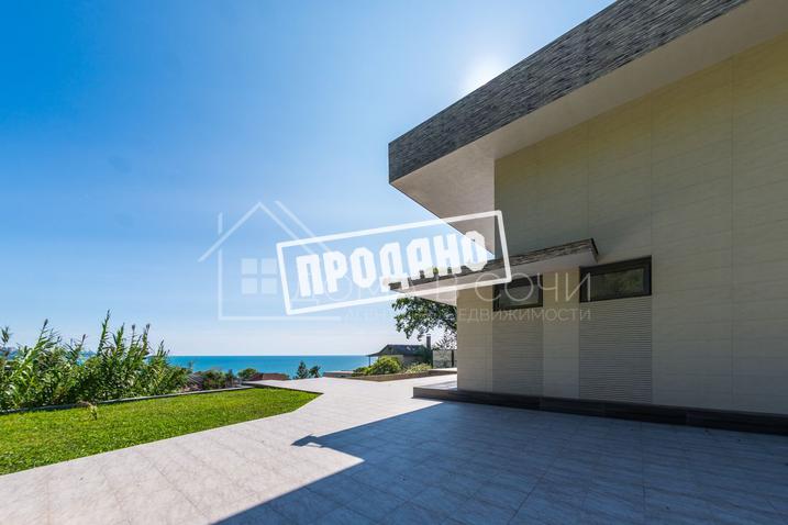 Современный дом у моря №2