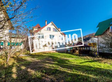 Гостевой дом на Красной Поляне №1