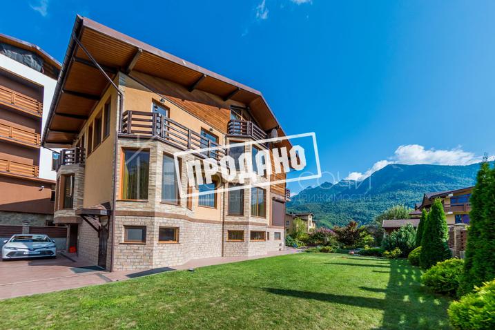 Шале с видом на горные вершины №4