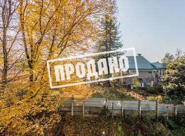 Современный коттедж с бассейном №2