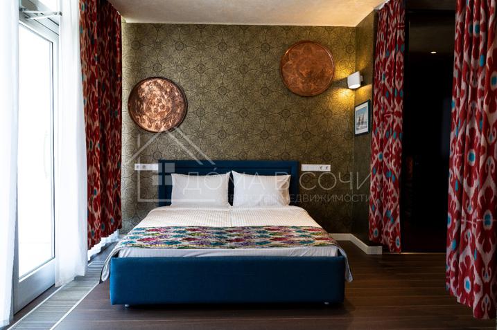 Дизайнерский особняк в горах Хосты №44