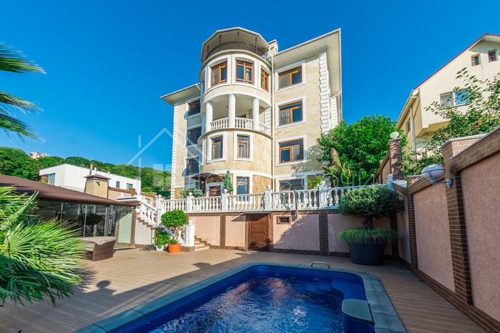 Особняк у Дендрария №1