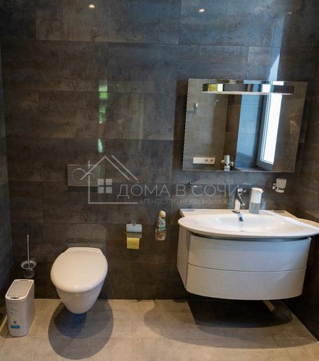 Дизайнерский особняк в горах Хосты №38