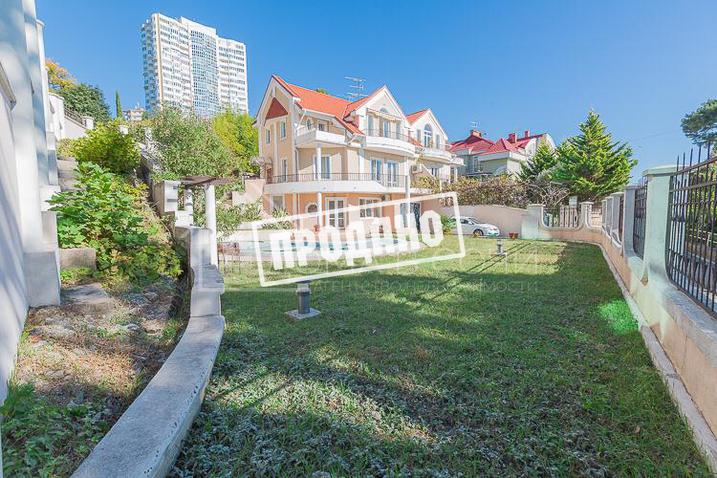 Коттедж на Есауленко №12