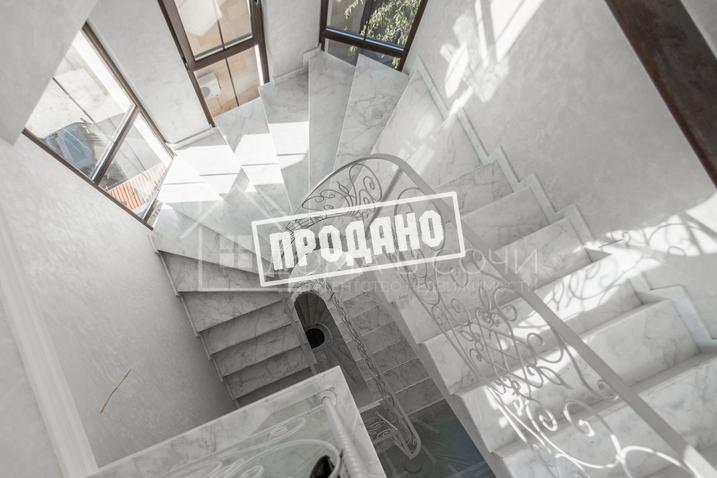 Вилла у Санатория Орджоникидзе в стиле современная классика №12