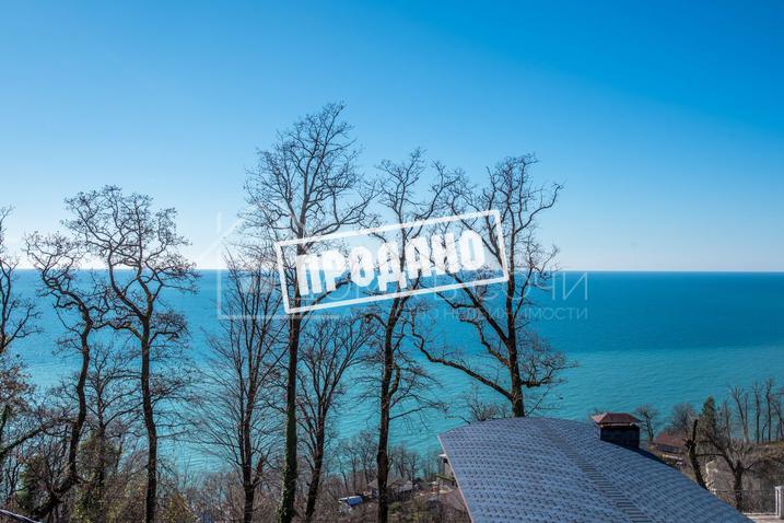 Коттедж с видом на море в стиле Райта №17