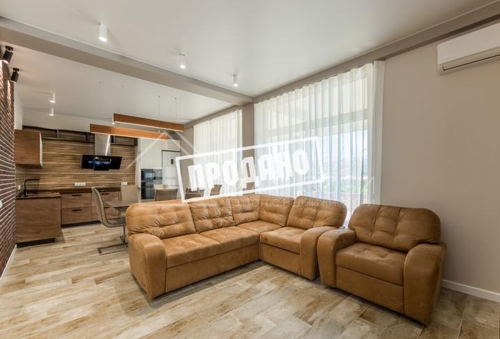 Коттедж в закрытом поселке с видом на горы №19