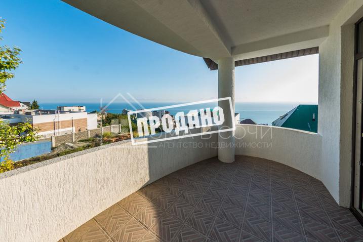 Белоснежный коттедж с видом на море №10