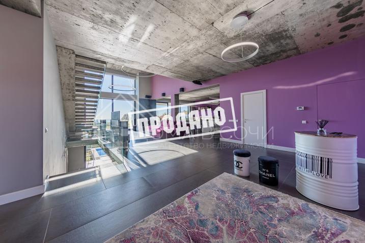 Современная вилла с бассейном №14