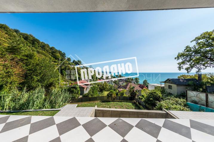 Современный дом у моря №8