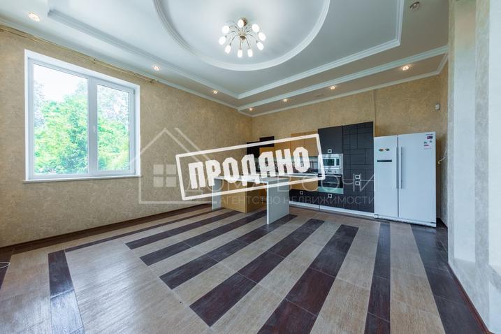 Коттедж в европейском стиле с видом на море №17