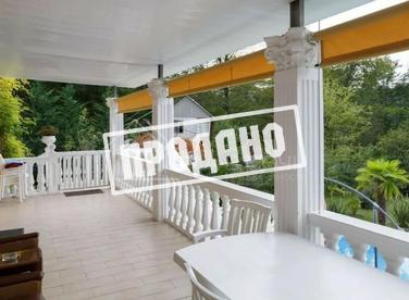 Дом в живописном месте №4