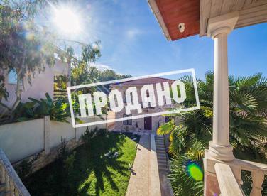 Дом с отделкой из камня у подножья горы Ахун №4