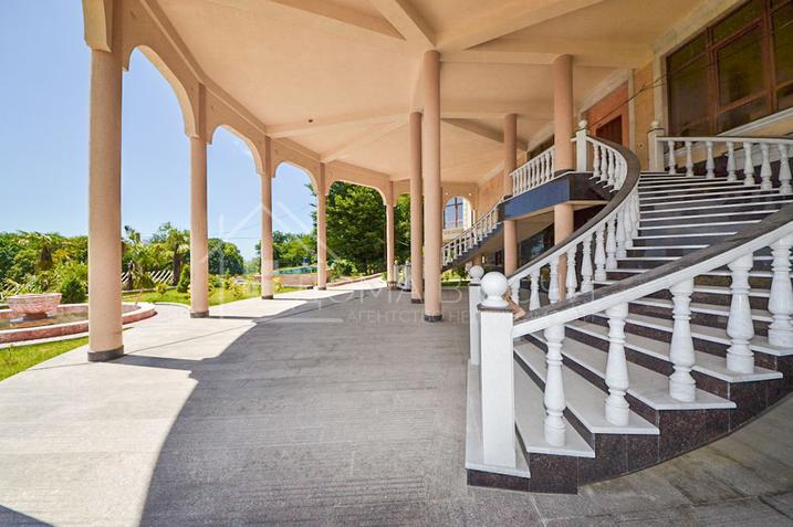 Резиденция в горах Хосты №4