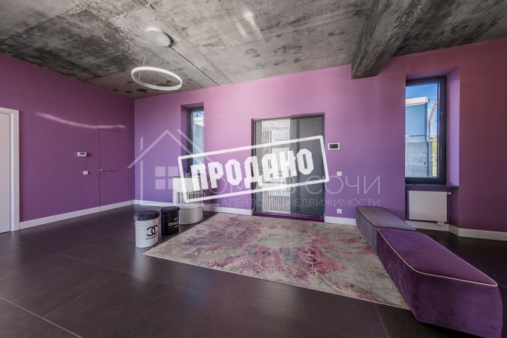 Современная вилла с бассейном №13