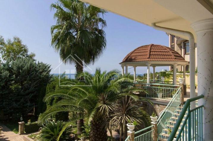 Вилла в испанском стиле №6