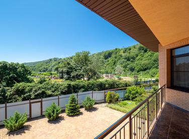 Домовладение из кирпича на ул. Измайловской №2