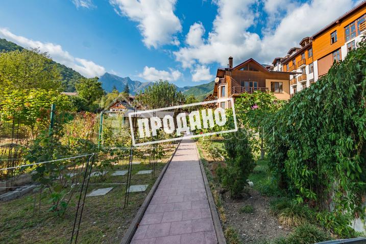 Шале с видом на горные вершины №7