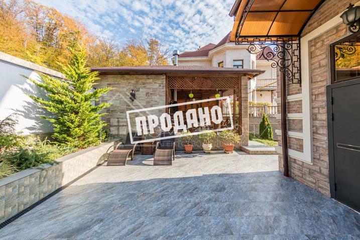 Архитектурный особняк на Старой Мельнице №12