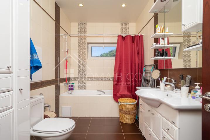 Домовладение из кирпича на ул. Измайловской №18