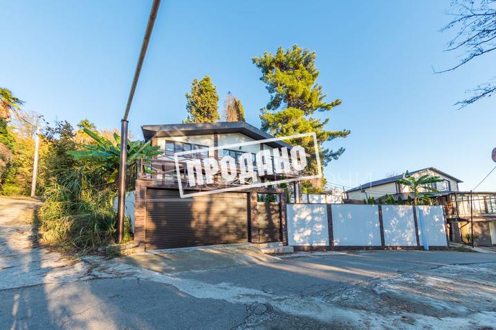 Домовладение в стиле шале с видом на море №6