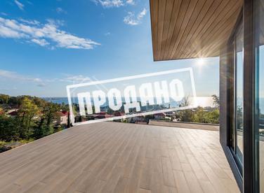 Панорамный коттедж в современном стиле №5