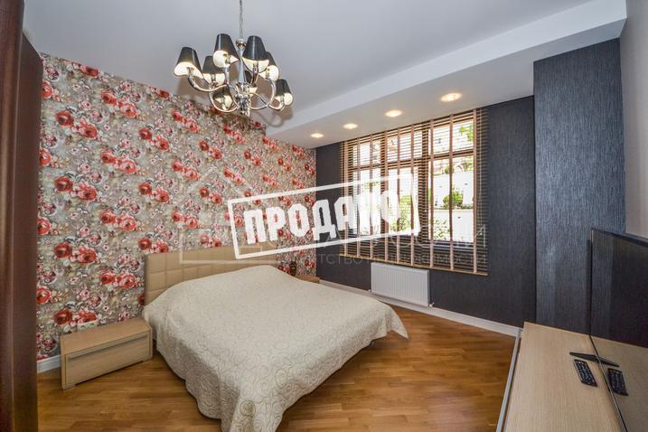 Дом сблокированного типа в стиле хайтек №10