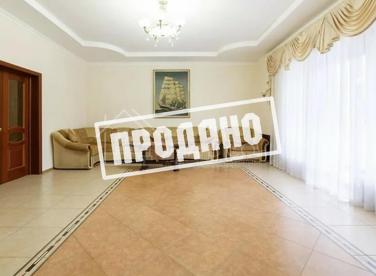 Дом в живописном месте №5