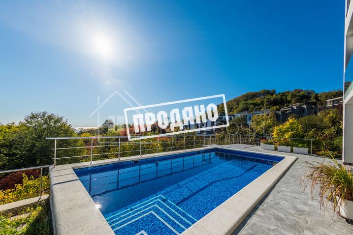 Современная вилла с бассейном №31