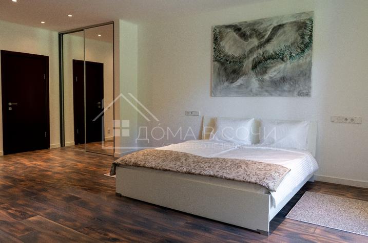 Дизайнерский особняк в горах Хосты №40