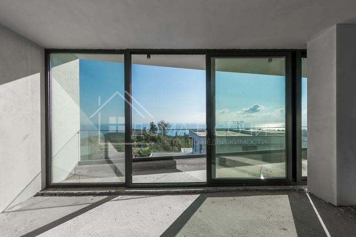 Современный особняк с бассейном №4