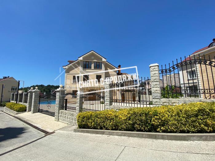 Особняк в центральном районе в элитном посёлке №5