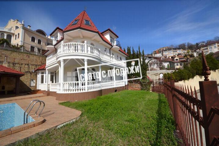 Красивый дом в КП Газпром №3