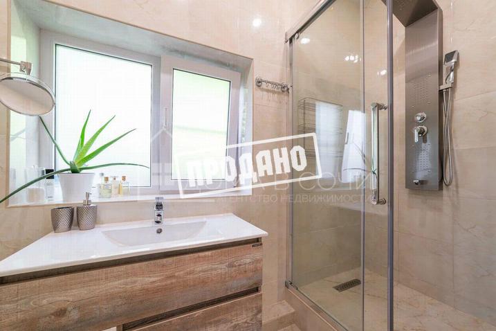 Современный коттедж в лесопарке №4