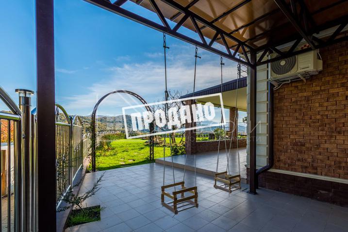 Коттедж в закрытом поселке с видом на горы №15